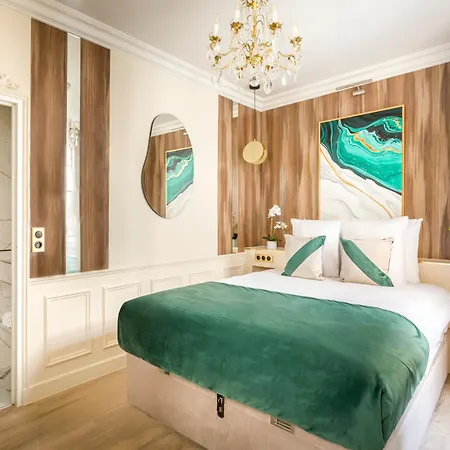 Merveil - Luxury - Champs Elysees - Boissy Apartment *